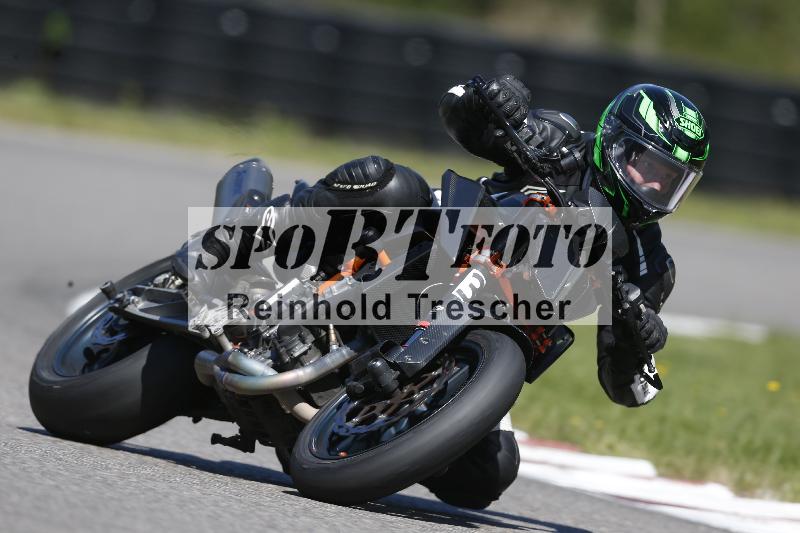 /Archiv-2025/48 25.08.2025 Cornu Master School ADR/rot-rouge/38